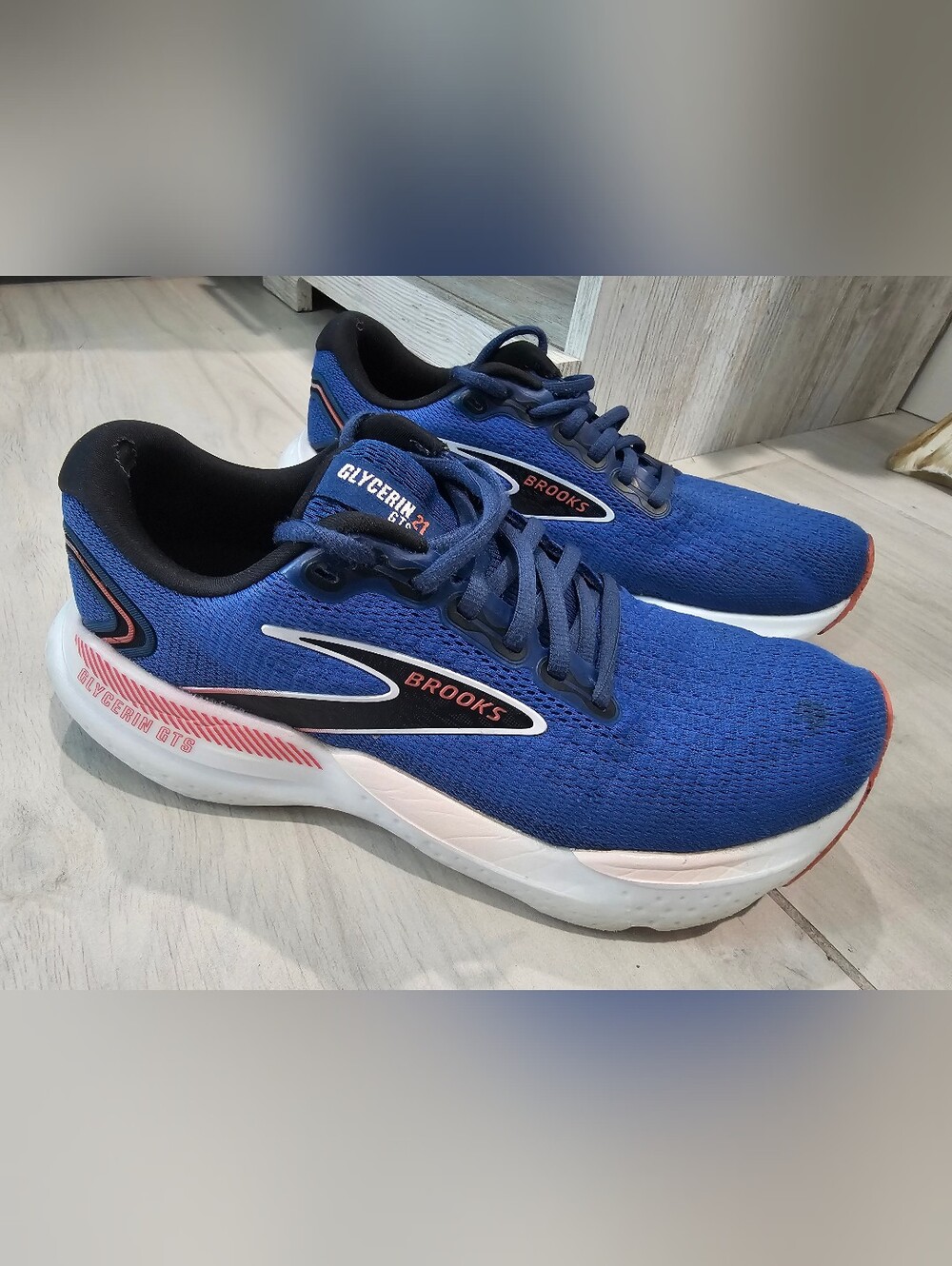 Brooks Glycerin 21 GTS Women's Blue Running Shoes Size 8